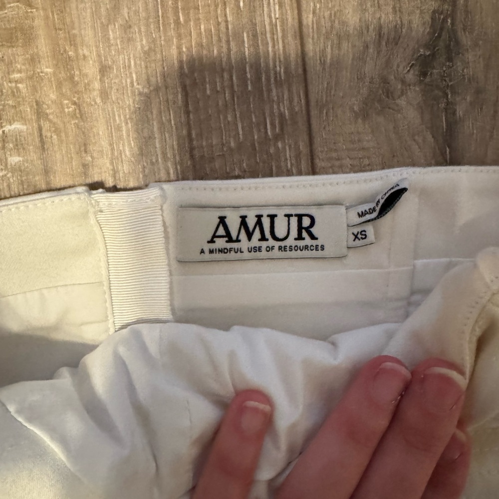 AMUR Miray One Shoulder Ruffle Top - Picture 4 of 4
